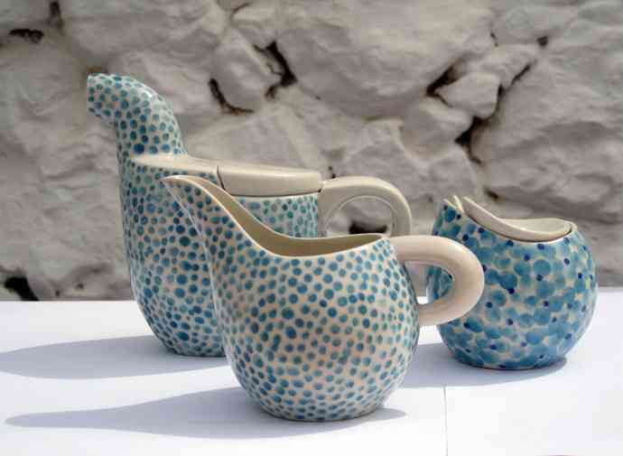 Folegandros Hotspot Find: Pounta Hand Made Ceramics | meltingbutter.com