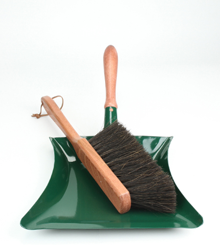 Garden dustpan & brush | NYC Hotspot Find: Brook Farm General Store | meltingbutter.com